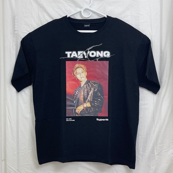 New SuperM Taeyong K-pop We Are The Future 2019 Graphic Tee Unisex XL Black - Picture 1 of 7